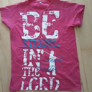 Pink t shirt